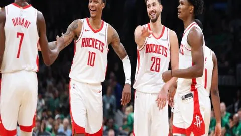 国足展望：桑尼强调连续奋战，王钰栋前途无量